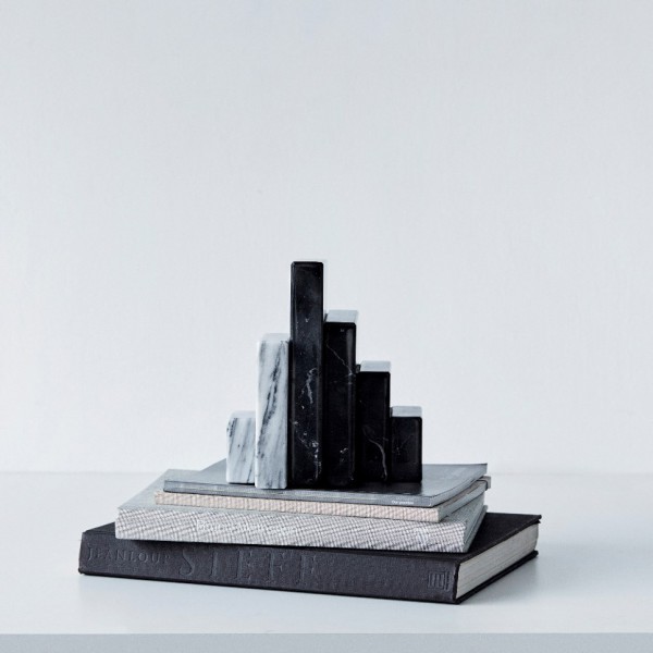 Bookend Sculpture Arne Concept