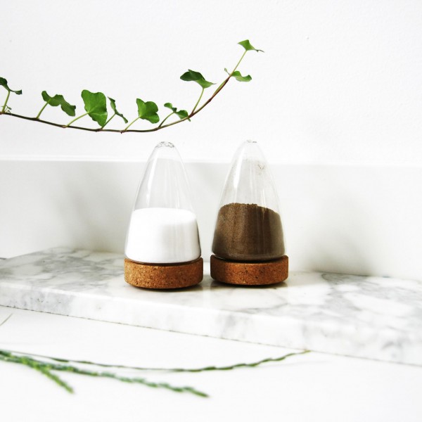 Salière et poivrière en porcelaine - Tous les fabricants de l'architecture et du design