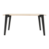 Petite table moderniste