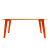 Table moderniste