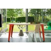 Table moderniste