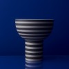 Vase entonnoir noir