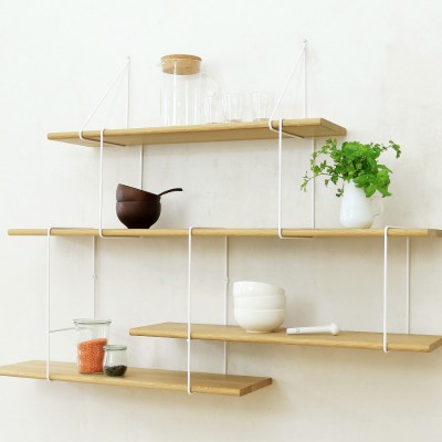 Setup 2 – Oak / white Shelves