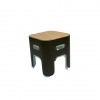 Tabouret moderniste